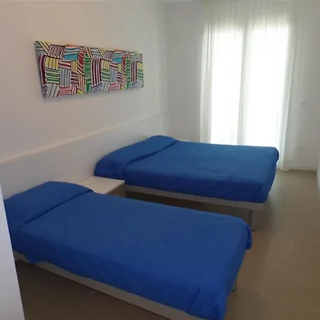 Cozy Flat 200 M From The *